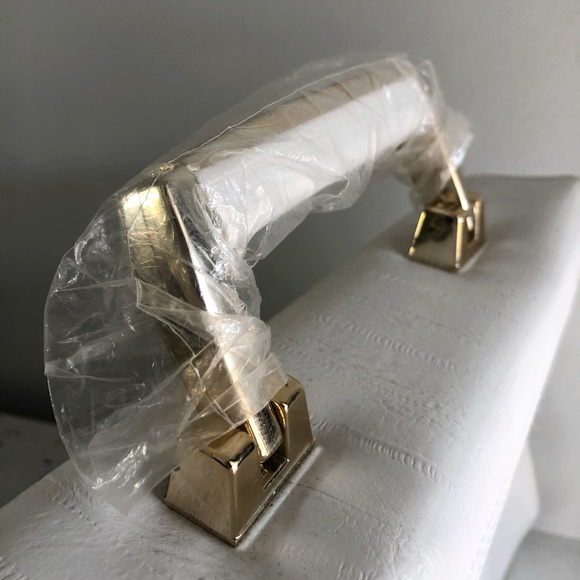 Purse - Picture 3 of 3